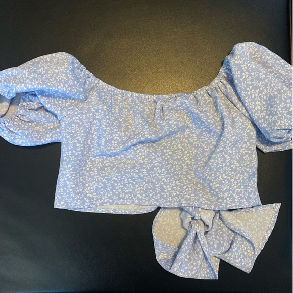 Shein Two-Piece Floral Set - Picture 3 of 6